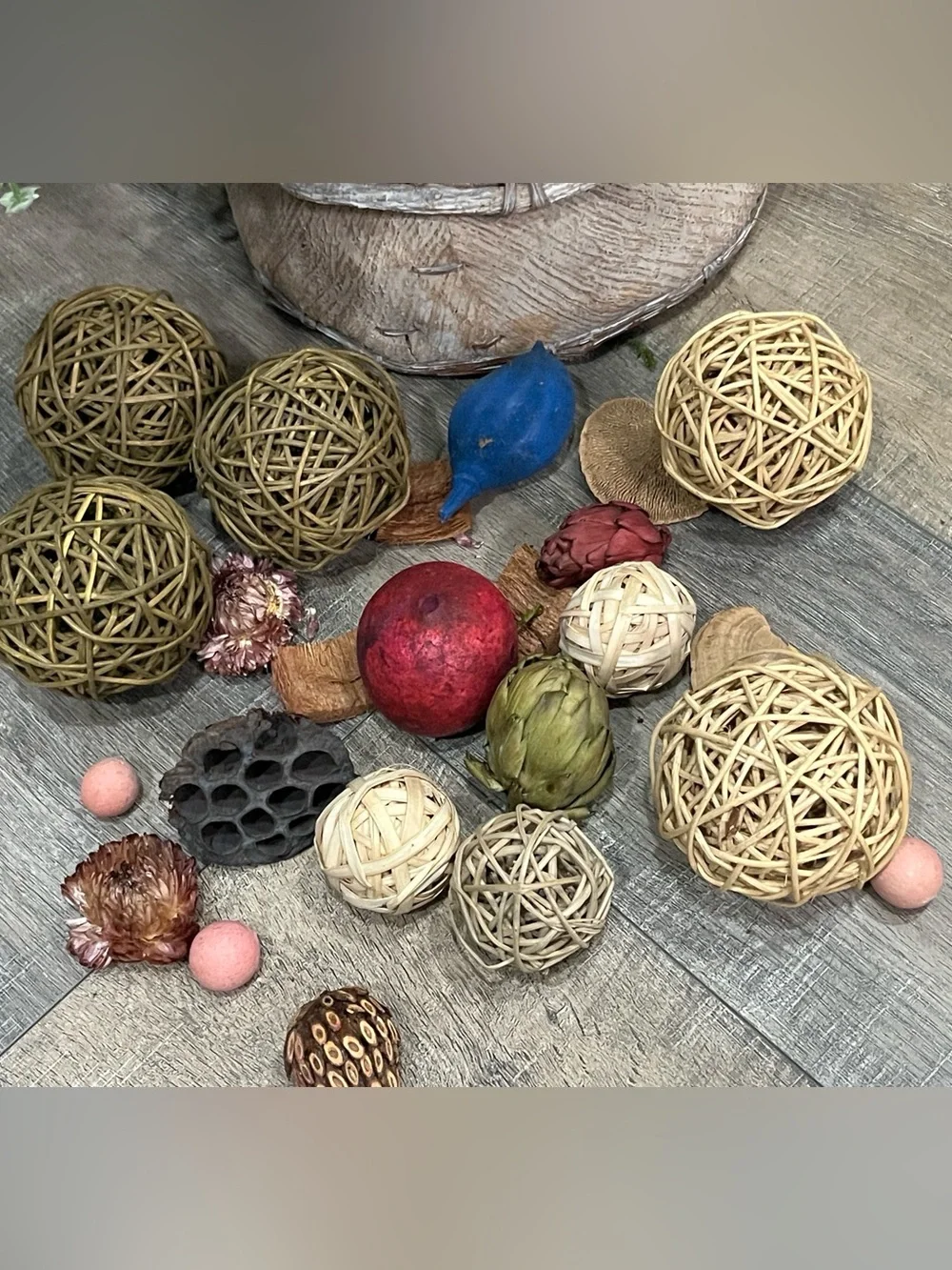 Decorative Driftwood Decorative Wood Balls Pier 1 -EUC